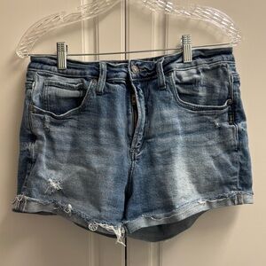 Silver Jeans Co. Women's Beau Mid Rise Short Size 30